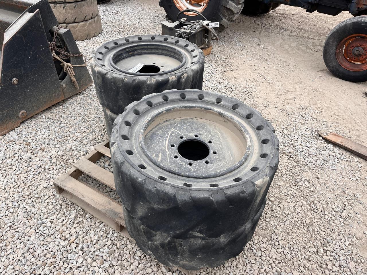 33x12-20 Solid Skid Steer Tires