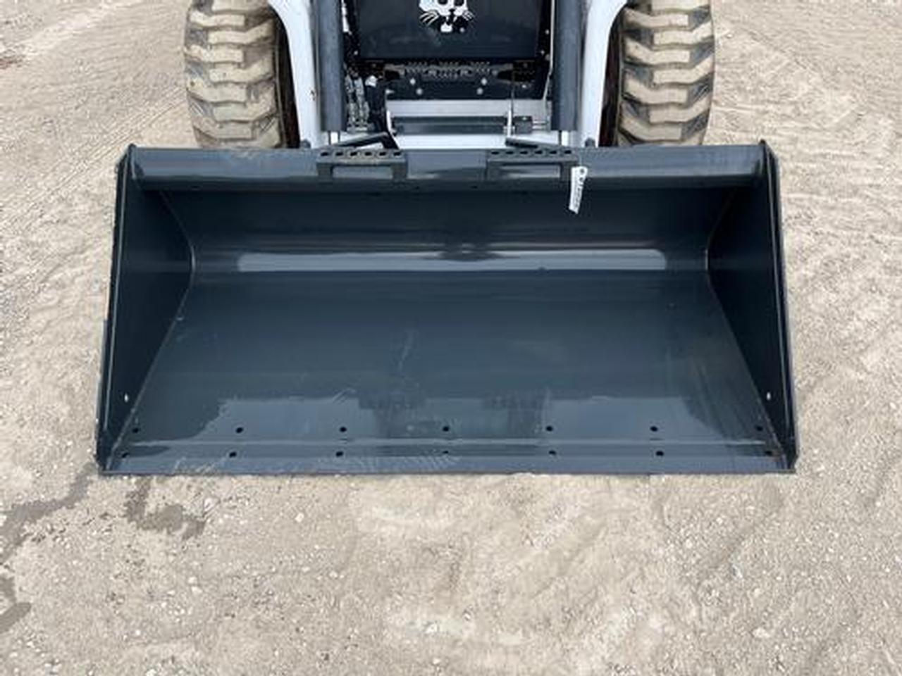 Bobcat 68" Standard Duty Skid Steer Bucket