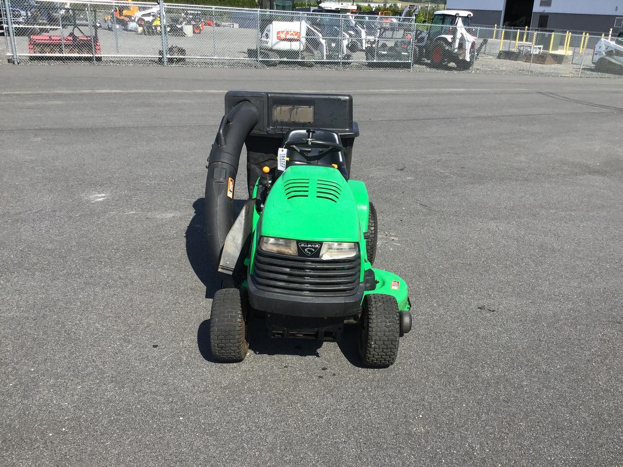 John Deere Sabre Lawn Mower