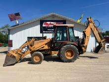 Case 580K Loader Backhoe