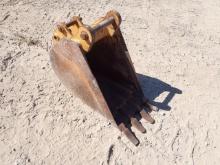 Case 18” Excavator Bucket