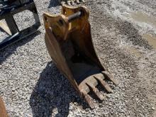 18” Backhoe Bucket