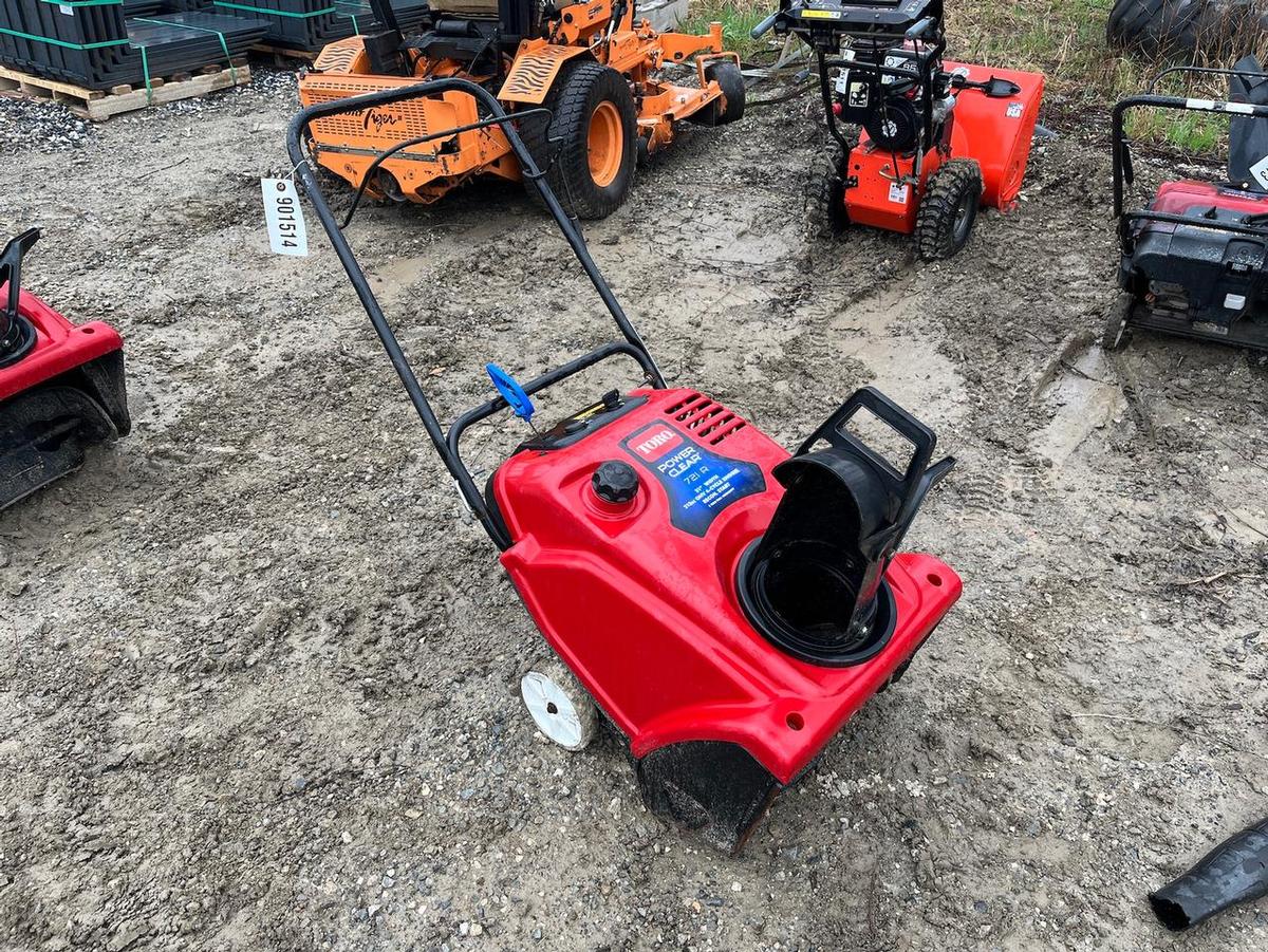 Toro 721R Walk Behind Snow Blower