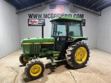 John Deere 2550 Tractor
