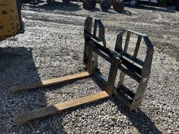 Bobcat Skid Steer Pallet Forks