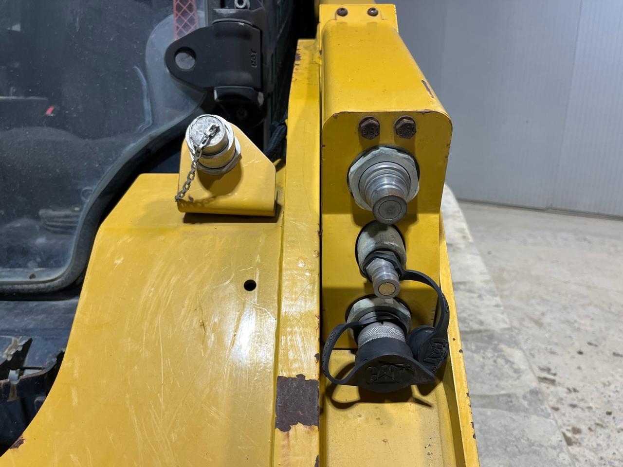 2019 Caterpillar 289D Skid Steer Loader