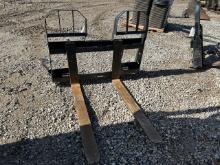 Bobcat Skid Steer Pallet Forks