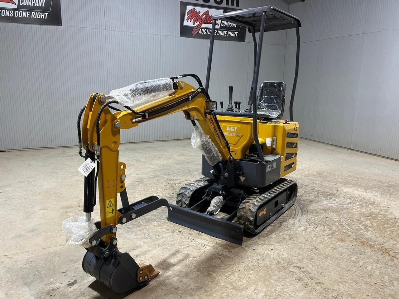 AGROTK MX12RX Mini Excavator
