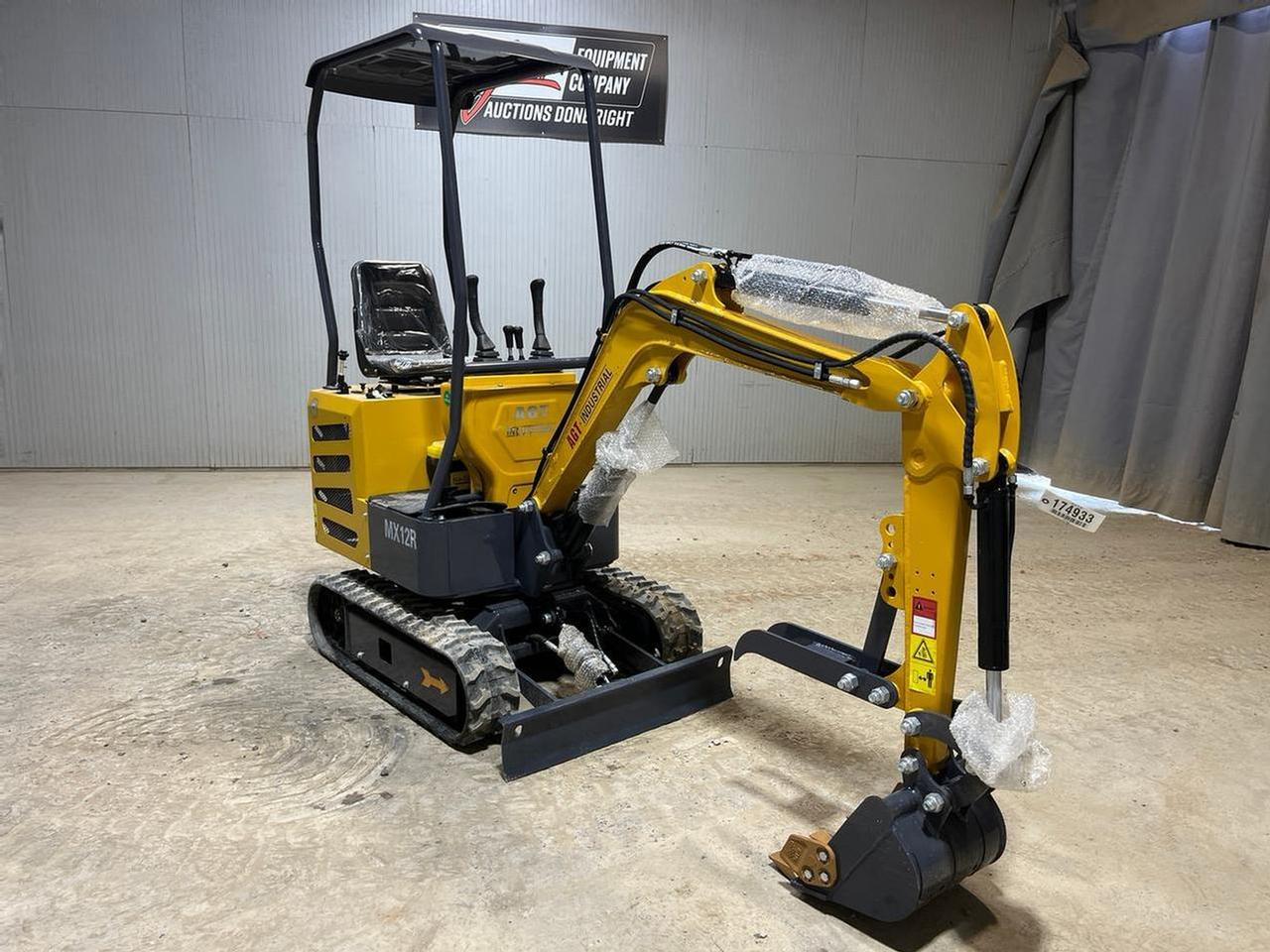AGROTK MX12RX Mini Excavator