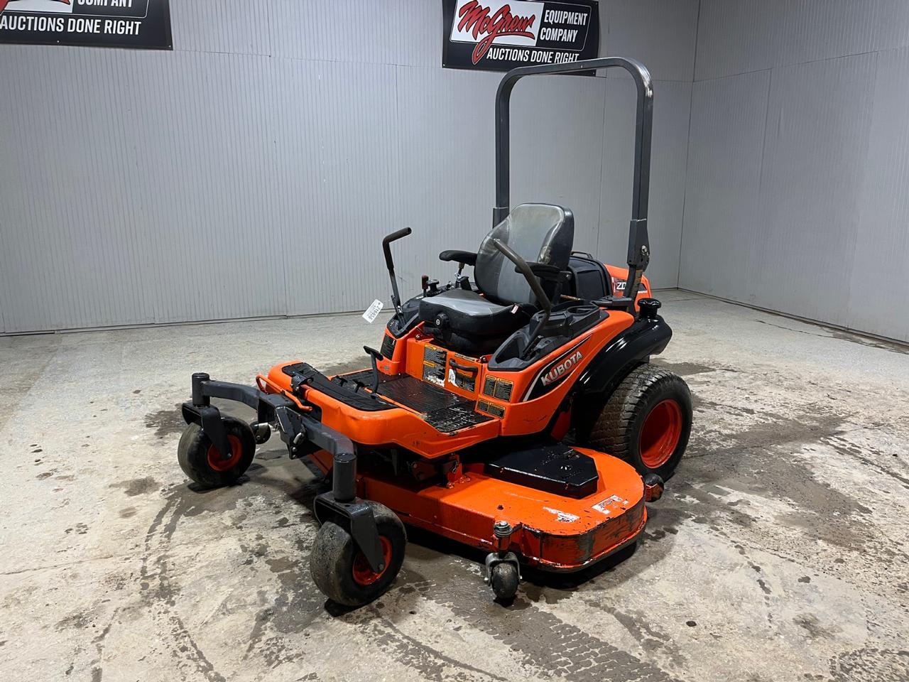Kubota ZD1211 Zero Turn Mower