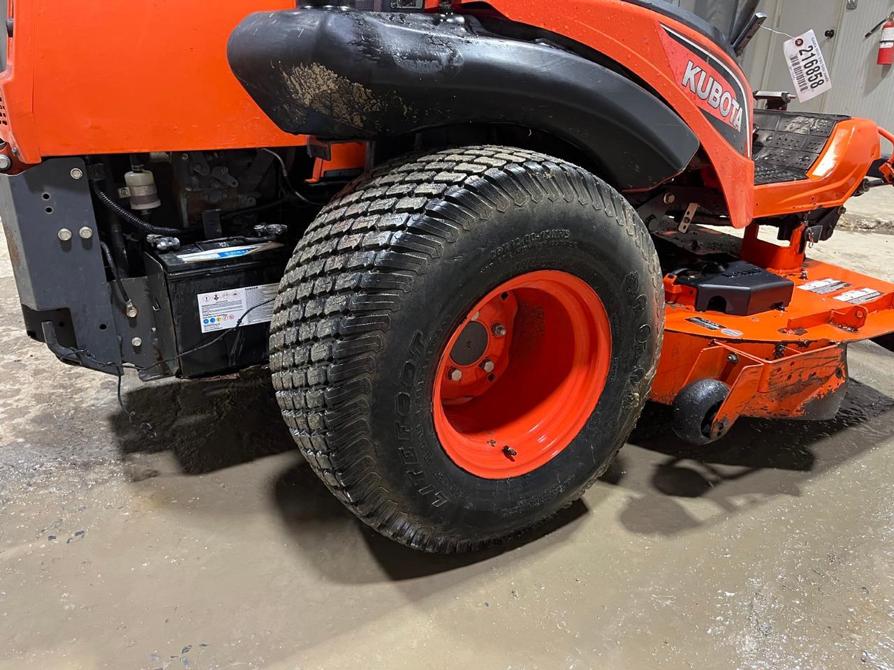 Kubota ZD1211 Zero Turn Mower