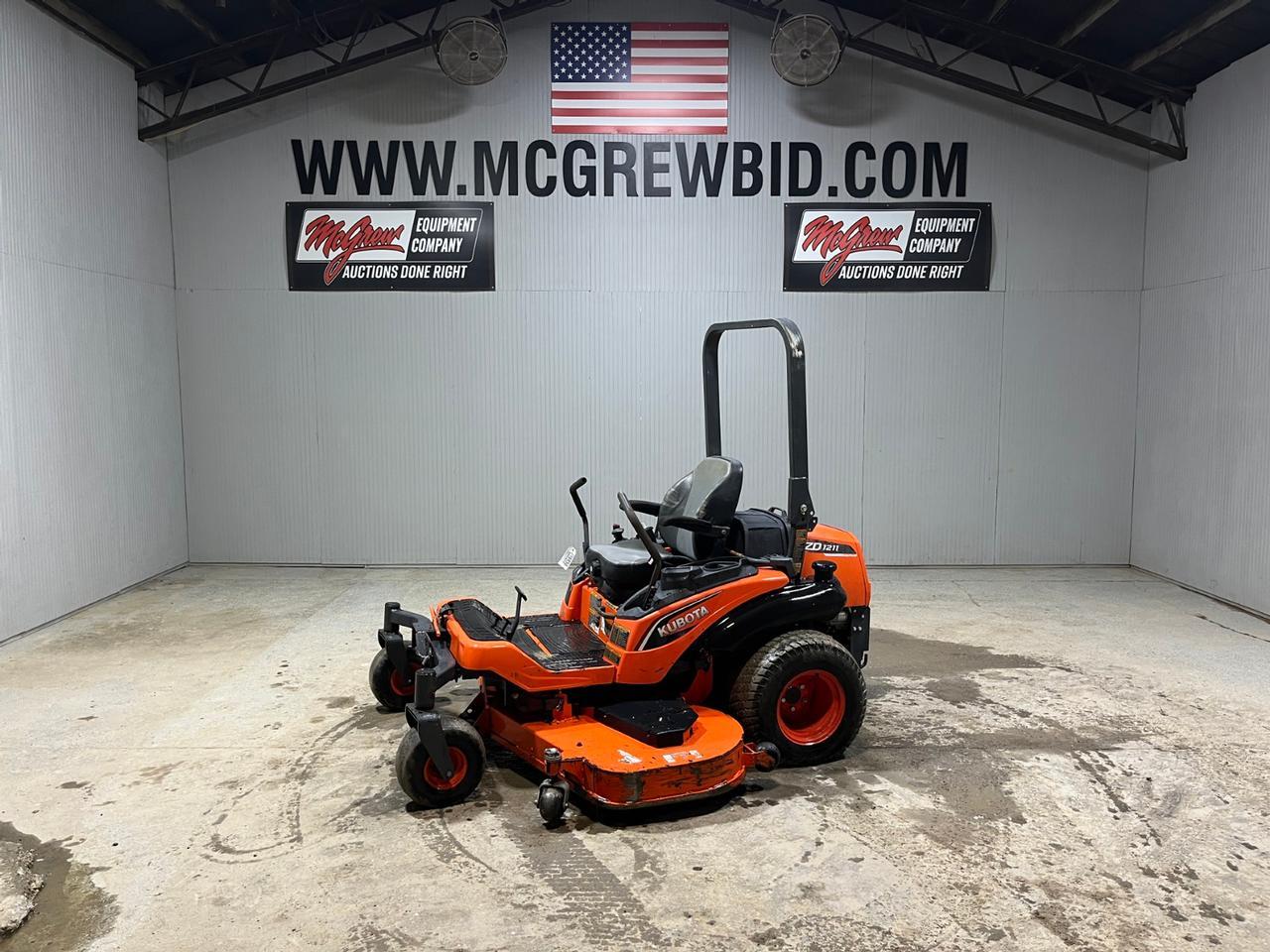 Kubota ZD1211 Zero Turn Mower