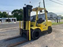 2005 Hyster H80XM Forklift