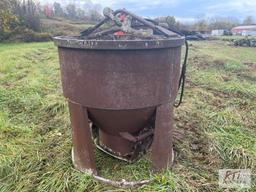 Concrete bucket