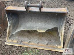 48" clean out bucket