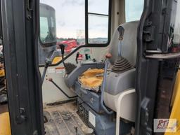 Komatsu PC40R-8 mini excavator, 20in digging bucket, mechanical thumb, backfill blade, cab, 3990