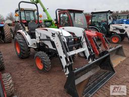 New Bobcat CT2035 tractor, 4WD, loader, open station, 1 hour, SN B4VK12295