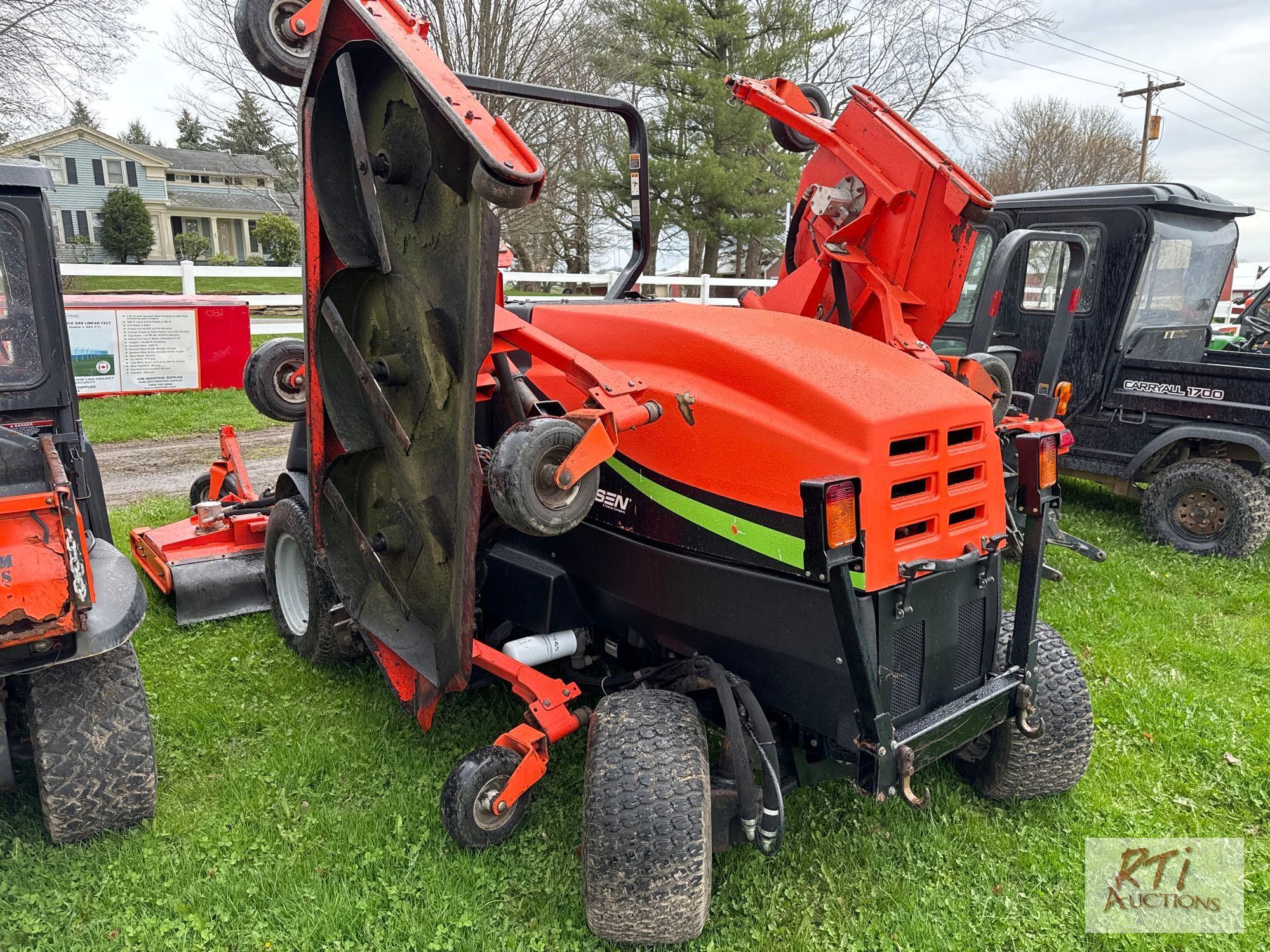 Jacobsen 9016 wide area mower, 16ft cut, hydraulic decks, 4WD, Kubota Diesel engine, HST, 3203 hrs.