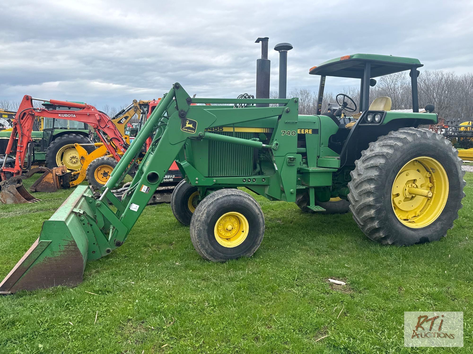 John Deere 4455 tractor, loader, John Deere bucket, 3pt hitch, PTO, draw bar, 2 remotes, diesel,