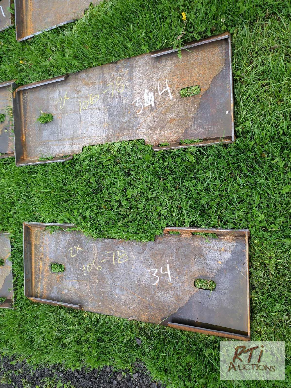 2X Universal skid steer mounting plate