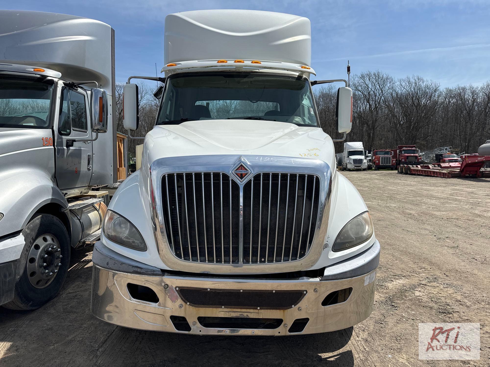 2014 International Prostar Plus tandem axle day cab tractor, Fuller 13-speed transmission, 483,349