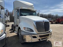 2014 International Prostar Plus tandem axle day cab tractor, Fuller 13-speed transmission, 483,349