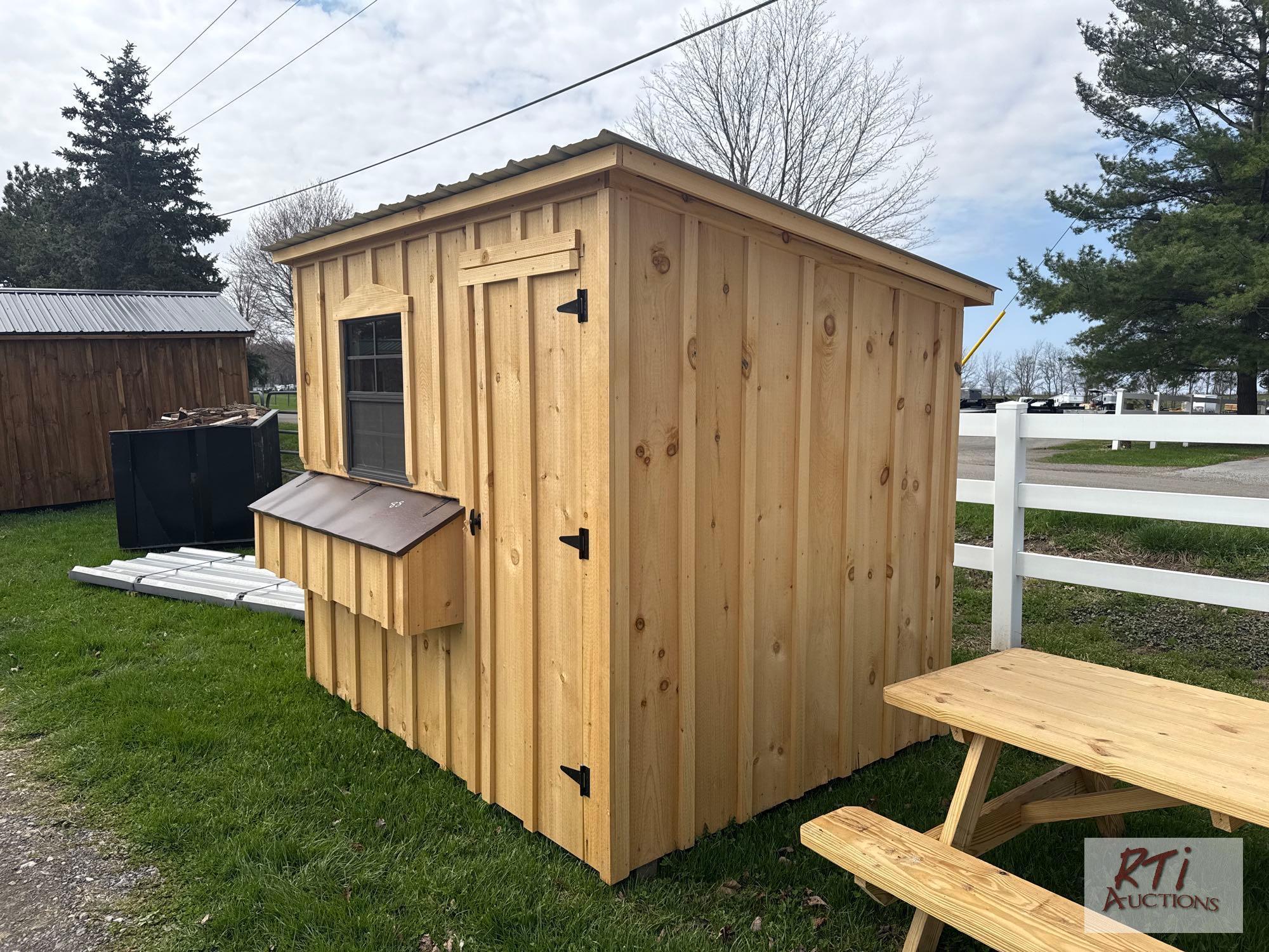 6x8 Chicken coop with man door