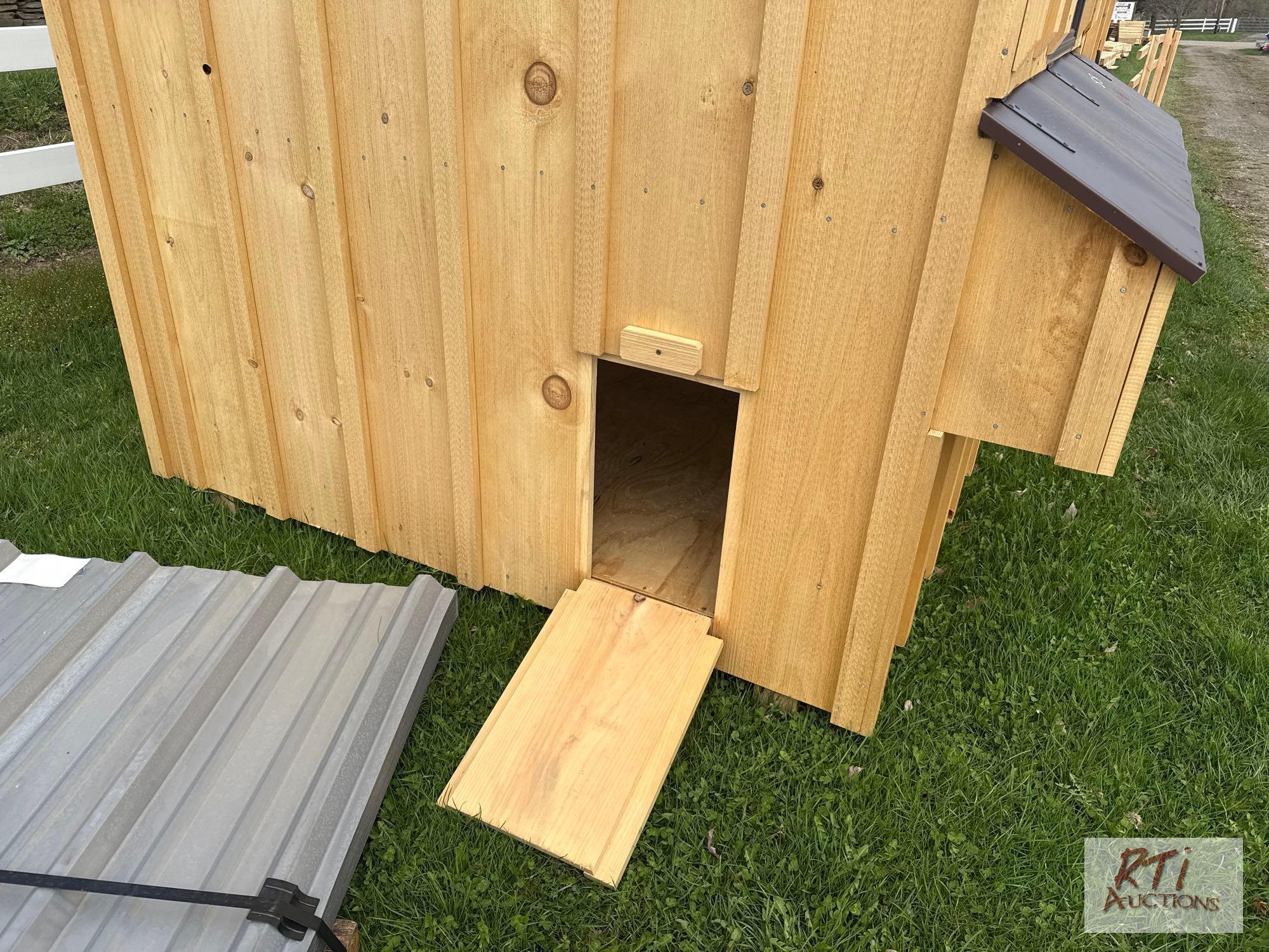 6x8 Chicken coop with man door