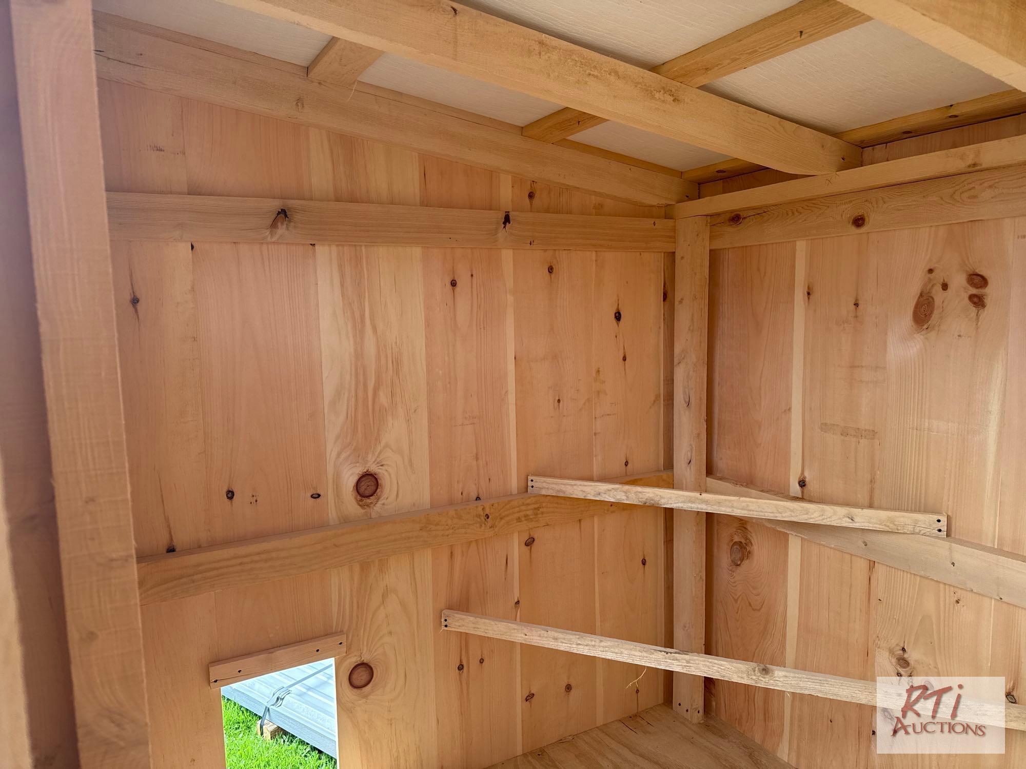 6x8 Chicken coop with man door