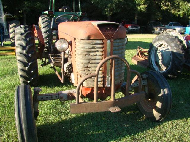 MASSEY HARRIS 50 TRACTOR