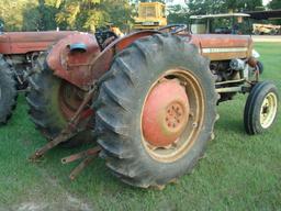 MASSEY FERGUSON 135 TRACTOR