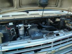 (TC) 1987 CHEV VAN 20
