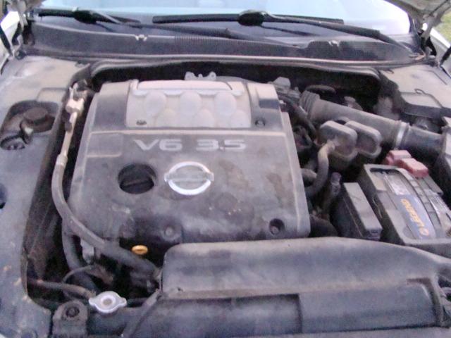 2004 NISSAN MAXIMA