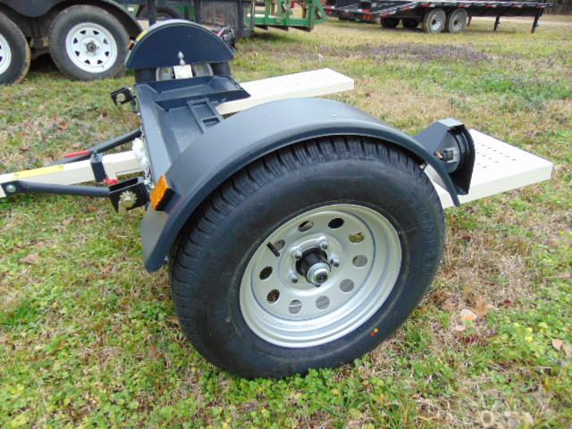 (T) 2021 STEHL TOW CAR DOLLY