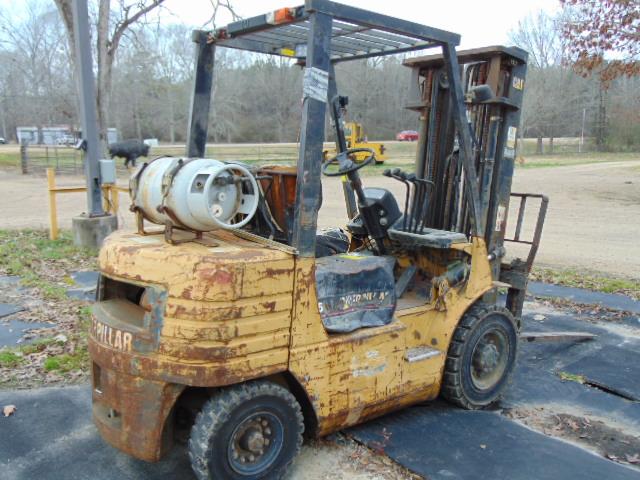 50 CAT FORKLIFT