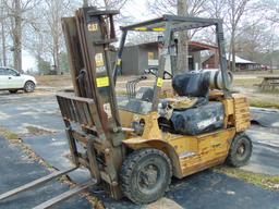 50 CAT FORKLIFT