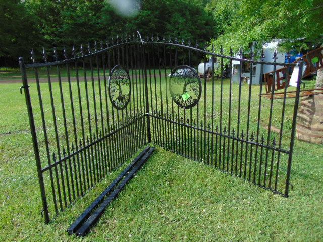 16' GATE