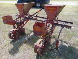 2-ROW COVINGTON PLANTER