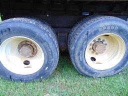 (T) 1996 MACK RD6886 C674 DUMP TRUCK