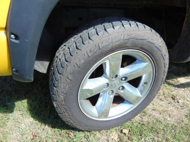 (T) 2008 DODGE RAM 1500 4X4 CREW CAB