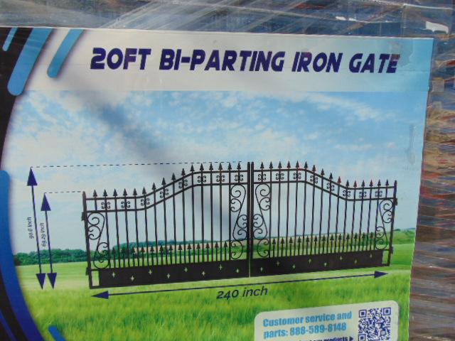 GREATBEAR 20' BI-PARTING IRON GATE W/ "STAR"