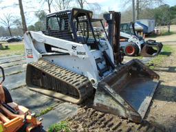 BOBCAT T250 TURBO SKID STEER