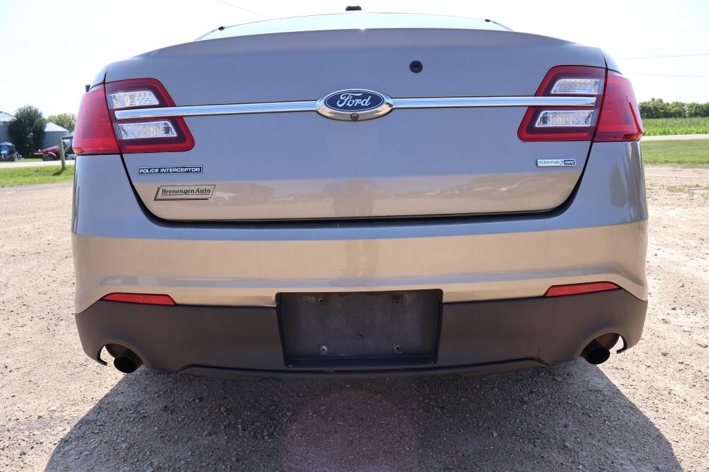 2018 Ford Taurus