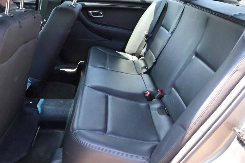 2016 Ford Taurus