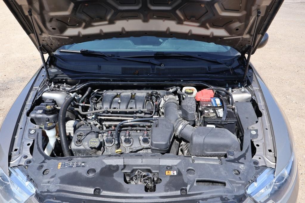 2016 Ford Taurus