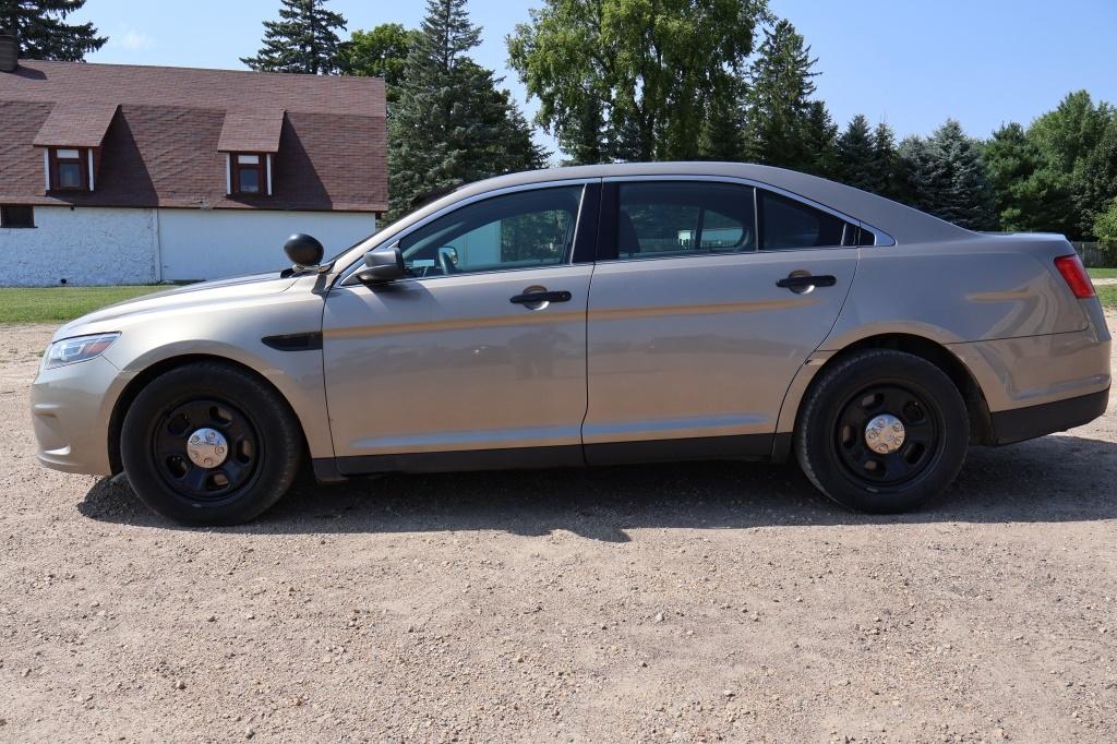 2016 Ford Taurus
