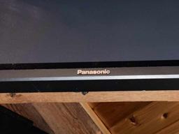 Panasonic 40" TV Works All The Way