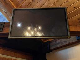 Panasonic 40" TV Works All The Way