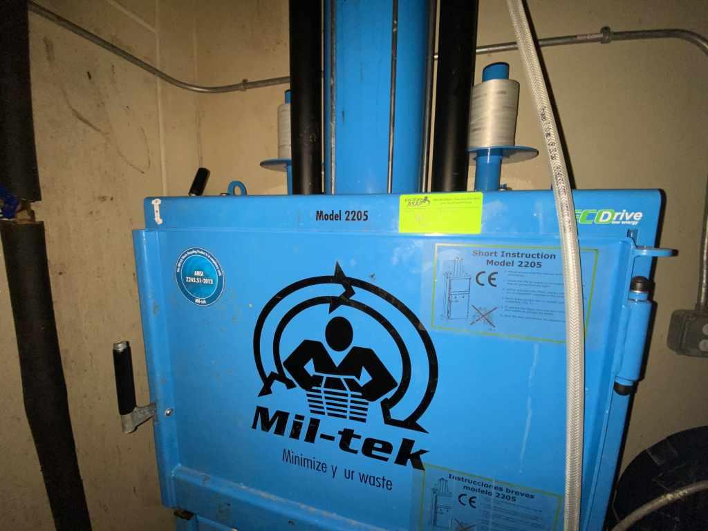 Mil-tek 2205 Plastic & Cardboard Baler