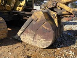 Caterpillar 235 Excavator